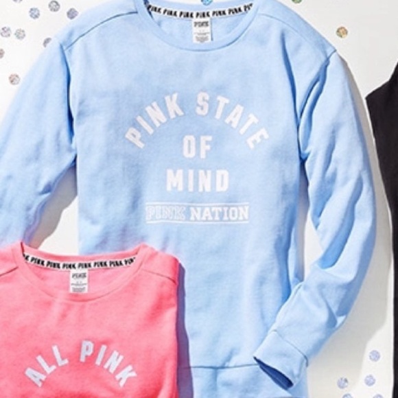 VS Pink Crew - Picture 2 of 5